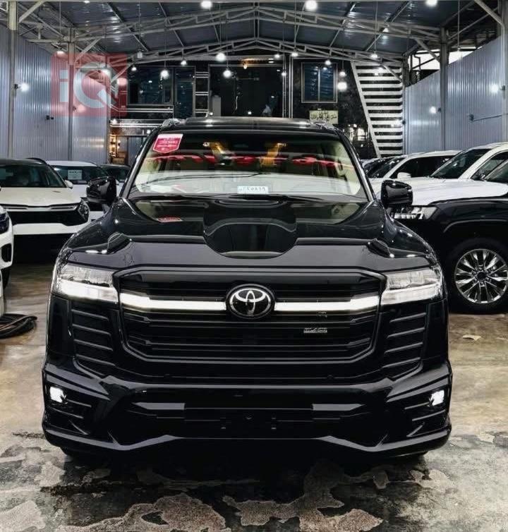 تۆیۆتا لاند کروزەر